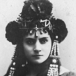 Caron_1900_cropped